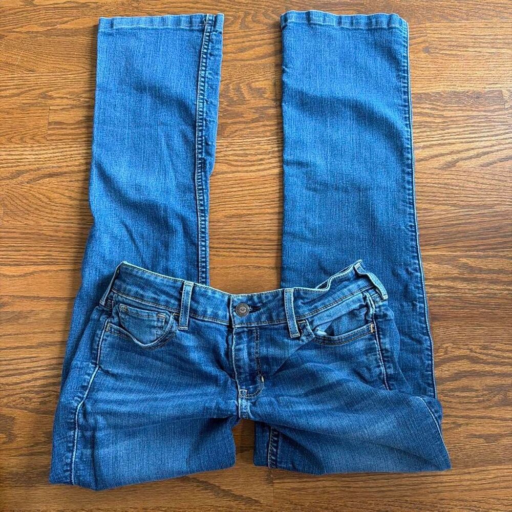 Vintage Y2K 2000s hollister low rise bootcut light wash jeans
